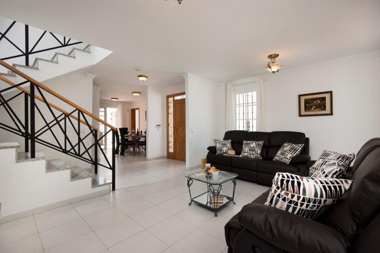 Villa Helena By Villa Plus Puerto del Carmen  Dış mekan fotoğraf